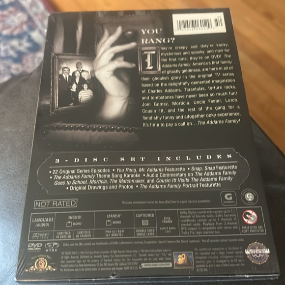 The Addams Family volume 1 DVD’s - Picture 2 of 3